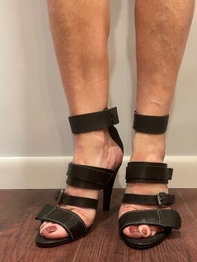 NNB CHLOE Black Wide Strap High Heel Sandals